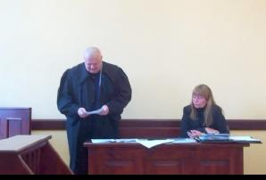 VIDEO - Strażnik Miejski nic nie widział, nic nie słyszał, a biznesmenka skazana. Co się dzieje w Wymiarze Sprawiedliwości okręgu świdnickiego?